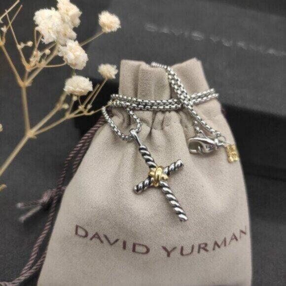 NEW David Yurman Small Cross Necklace DYXL-005